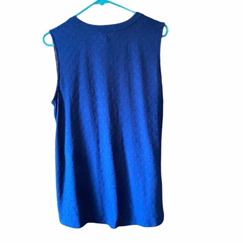Brit & Bridle Sleeveless Top Size L - Picture 2 of 3